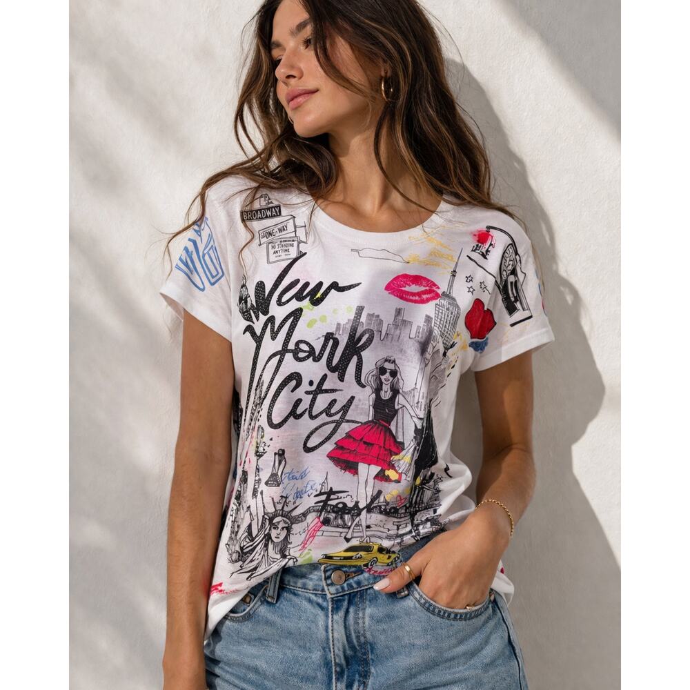 Sweet Gisele New York Bling T-shirt Women's Size M All Around Design Streetwear